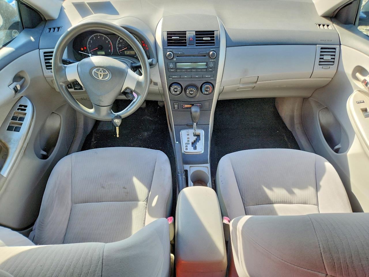 2010 TOYOTA COROLLA