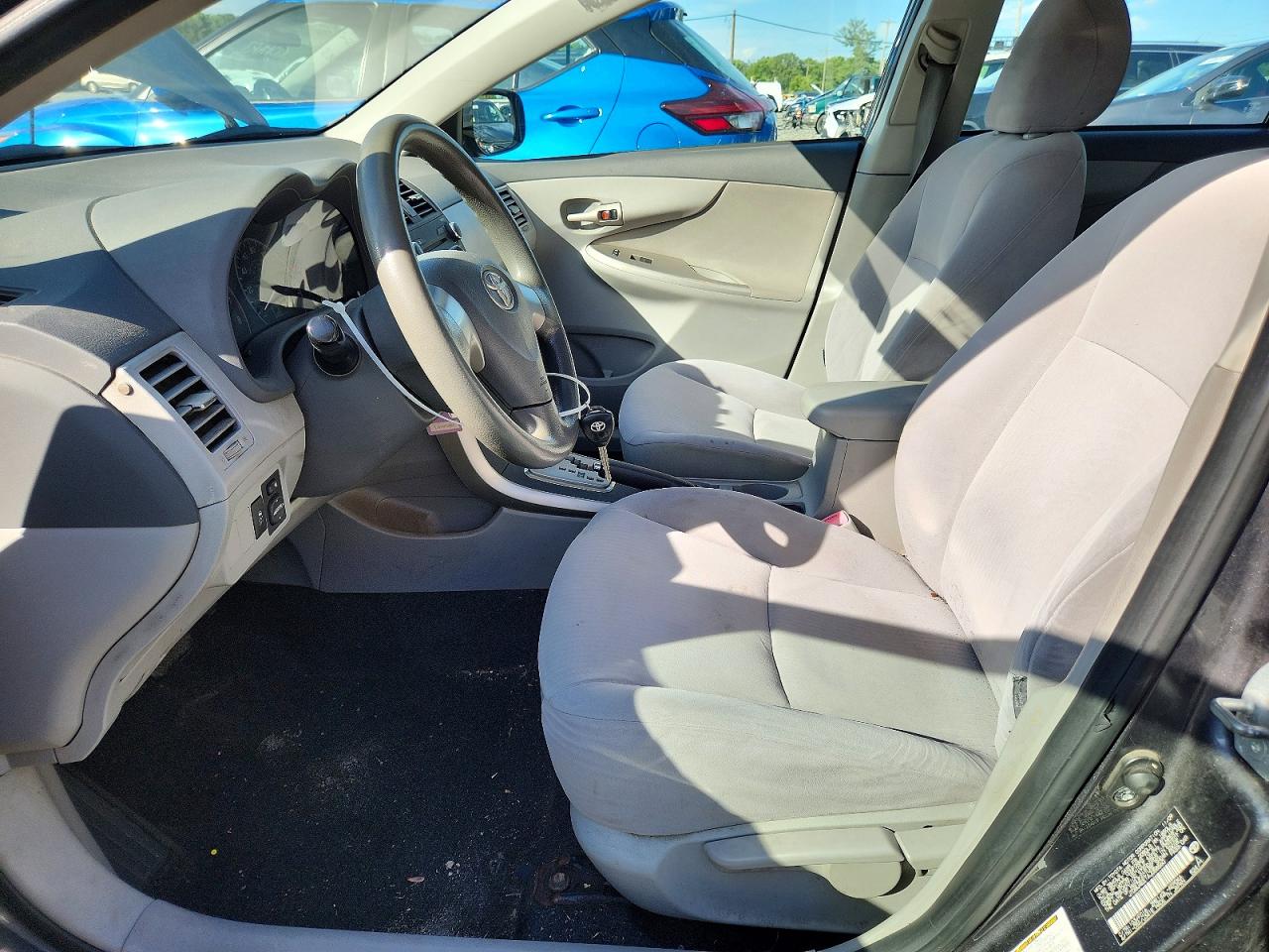 2010 TOYOTA COROLLA