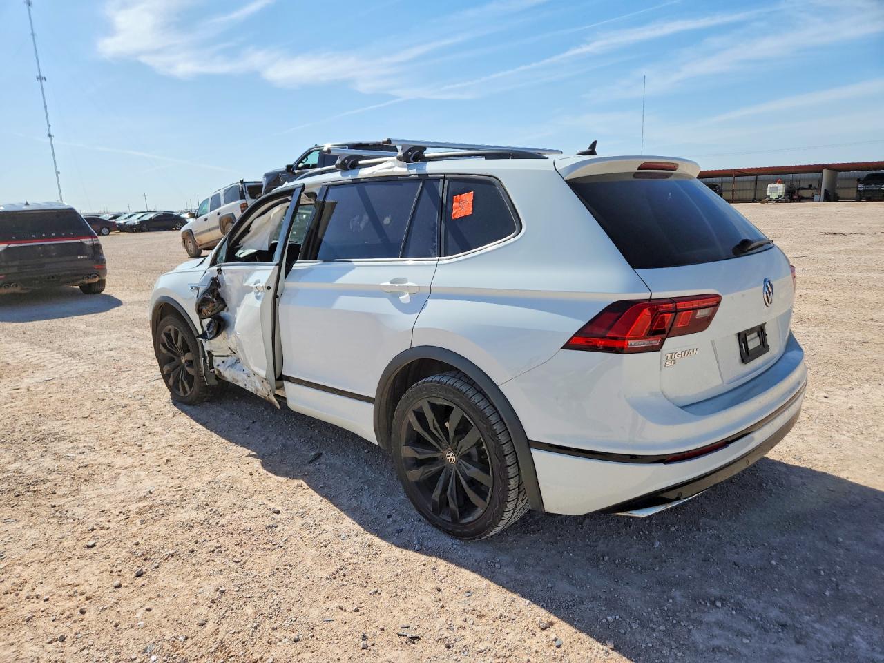2021 VOLKSWAGEN TIGUAN