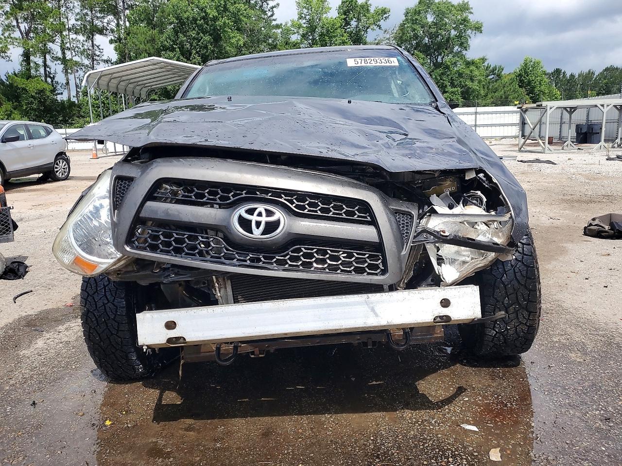 2011 TOYOTA TACOMA