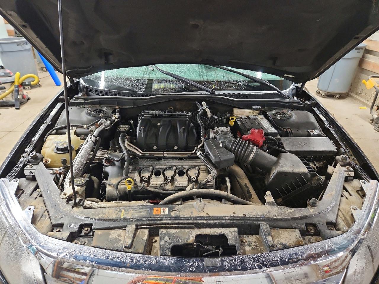 2010 FORD FUSION