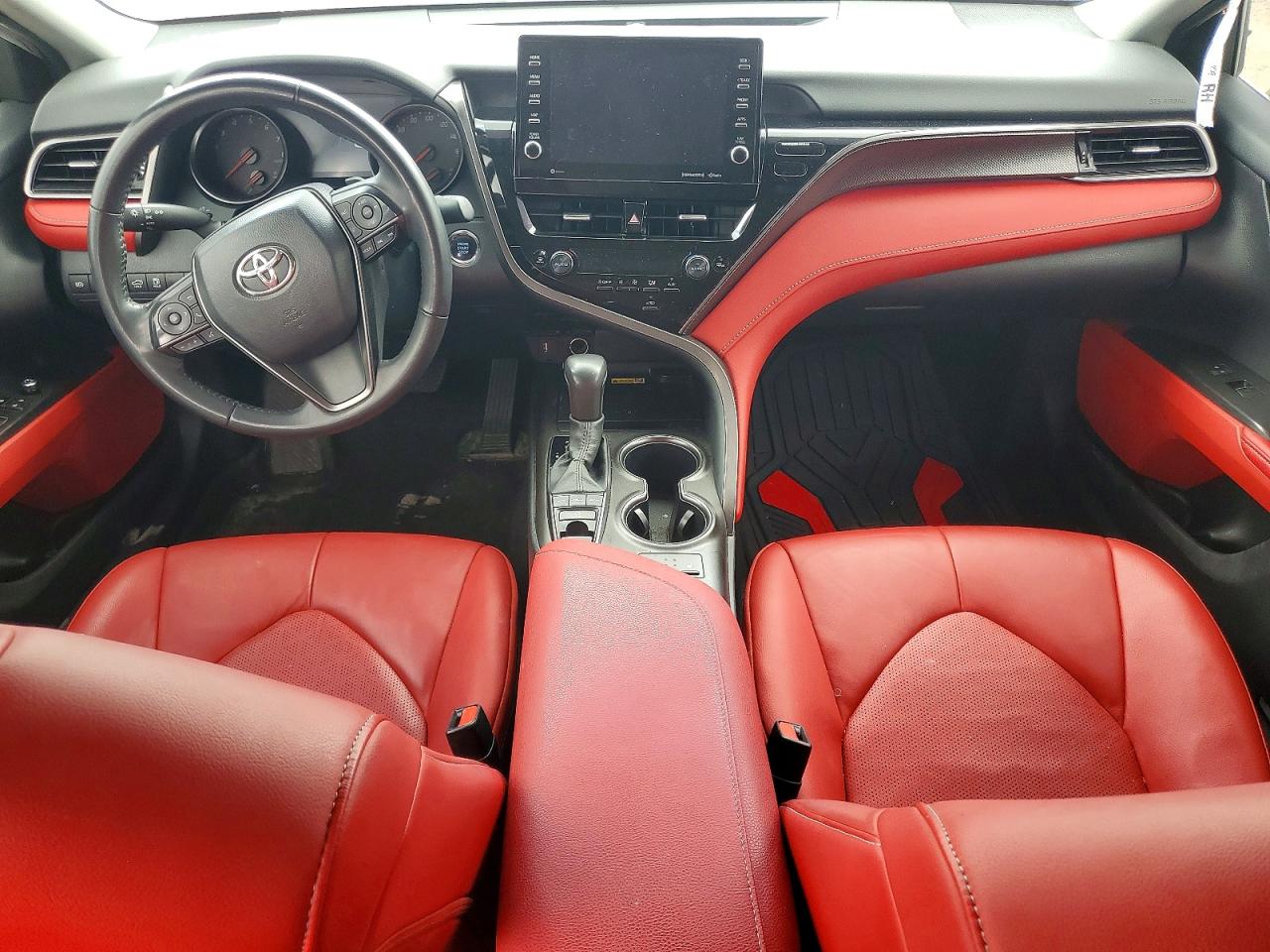 2024 TOYOTA CAMRY