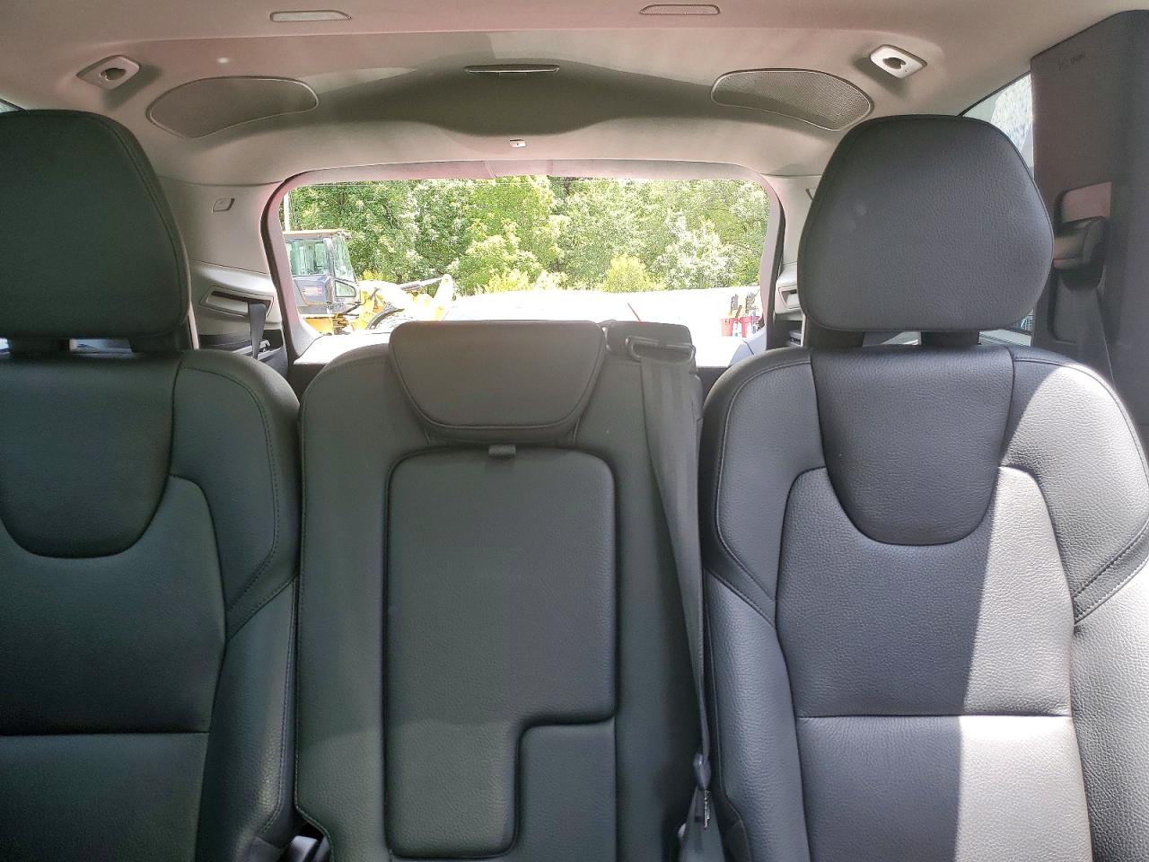2023 VOLVO XC90