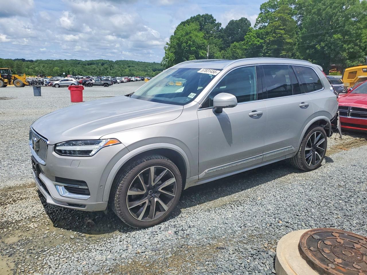 2023 VOLVO XC90
