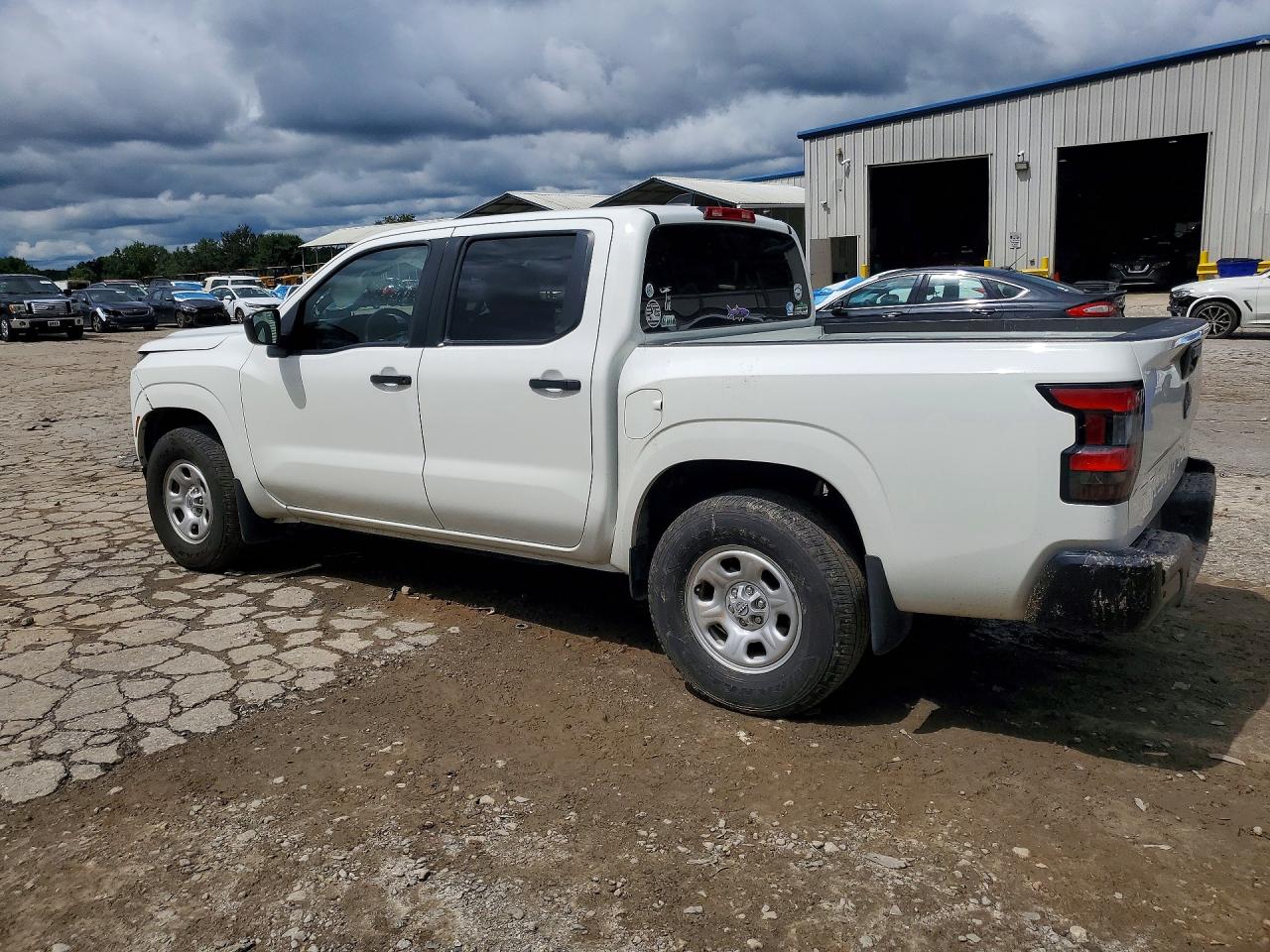 2022 NISSAN FRONTIER