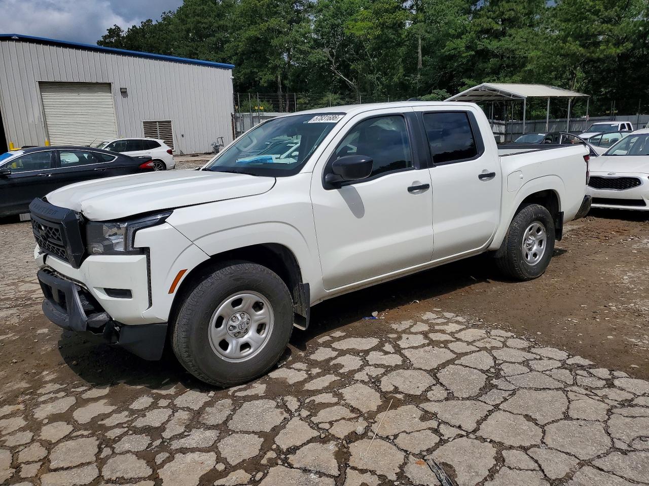 2022 NISSAN FRONTIER