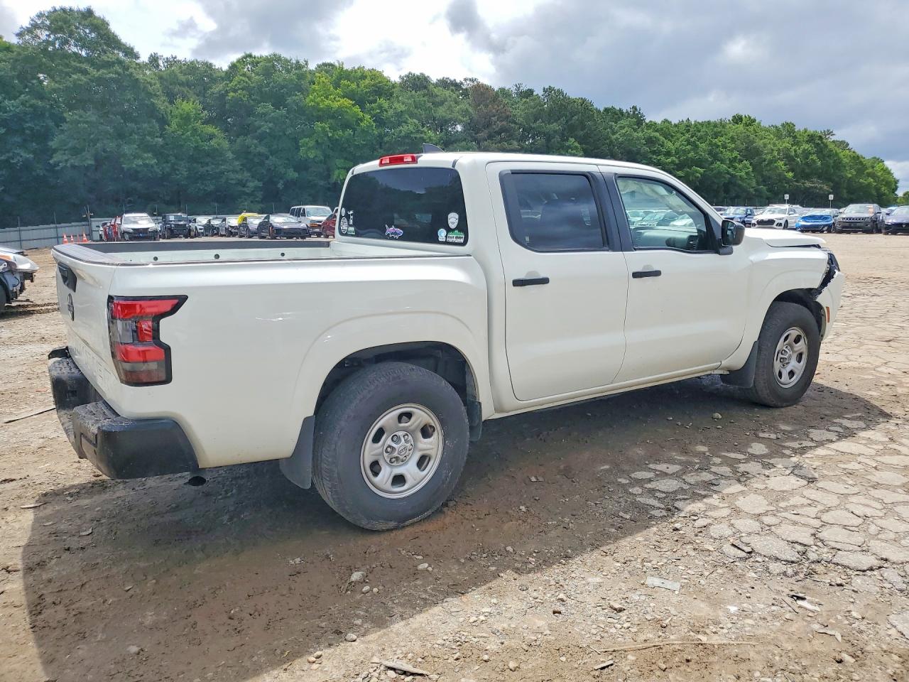 2022 NISSAN FRONTIER
