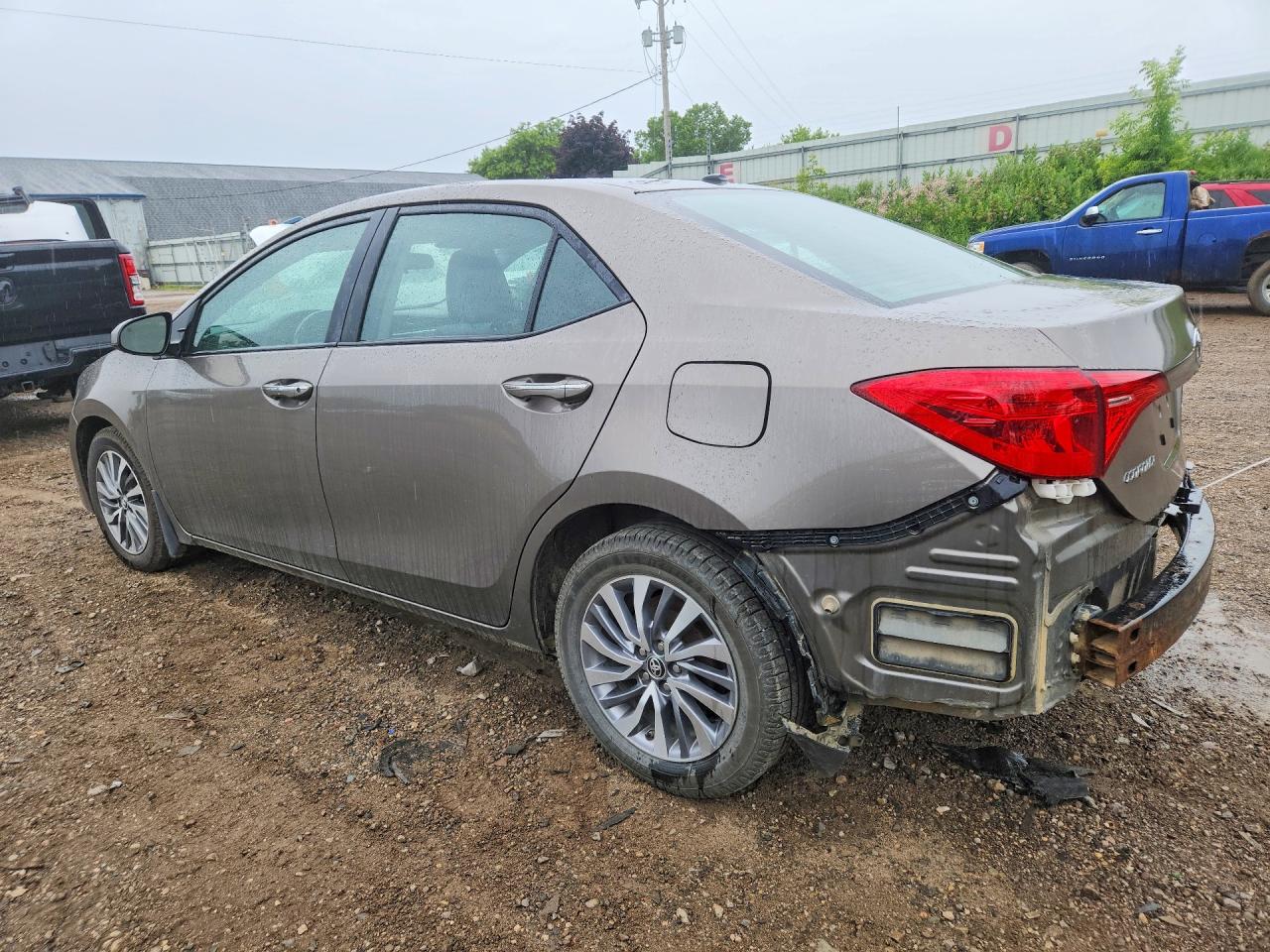 2018 TOYOTA COROLLA