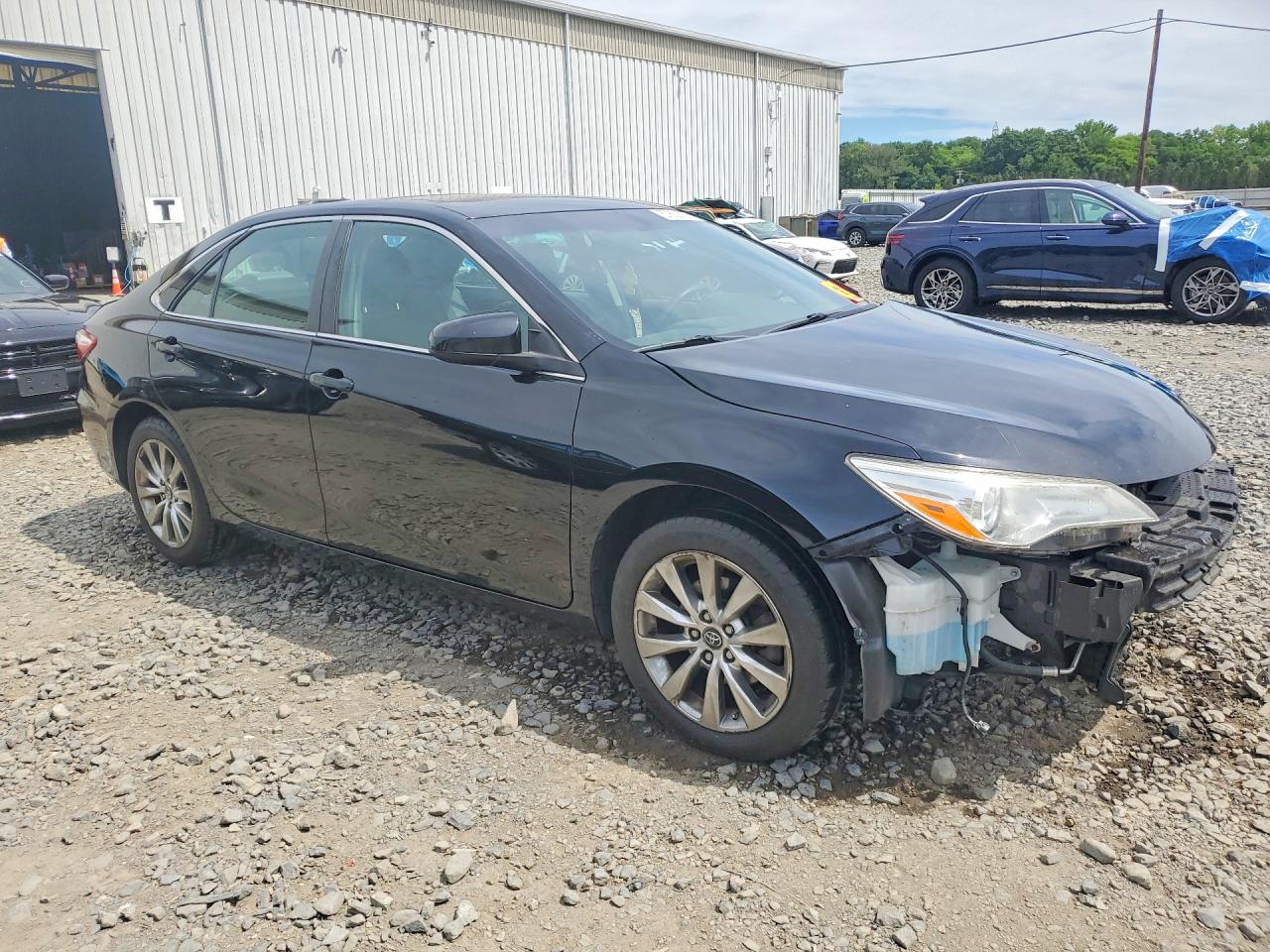 2017 TOYOTA CAMRY