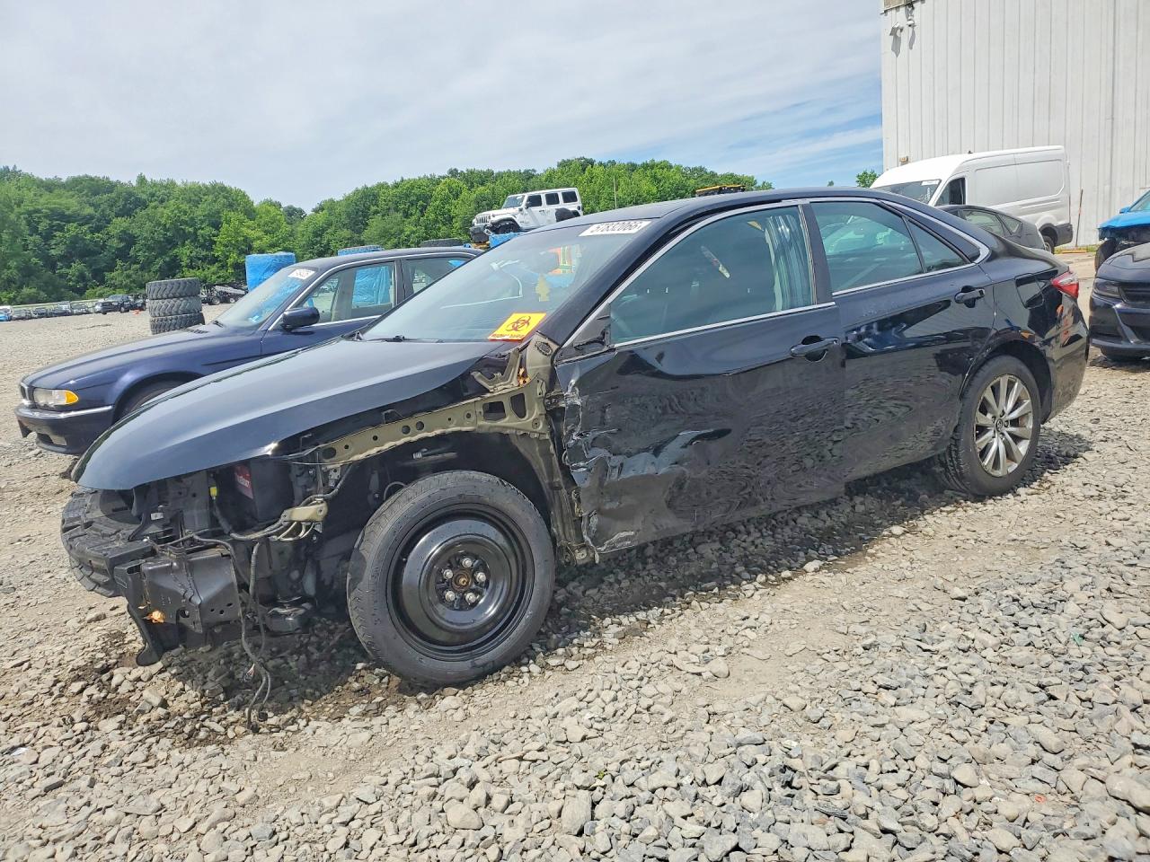 2017 TOYOTA CAMRY