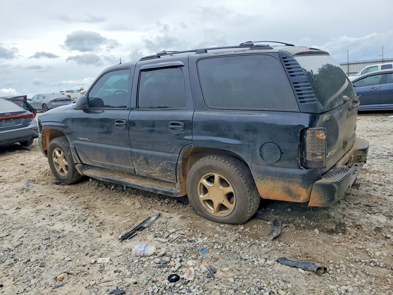 2002 GMC DENALI