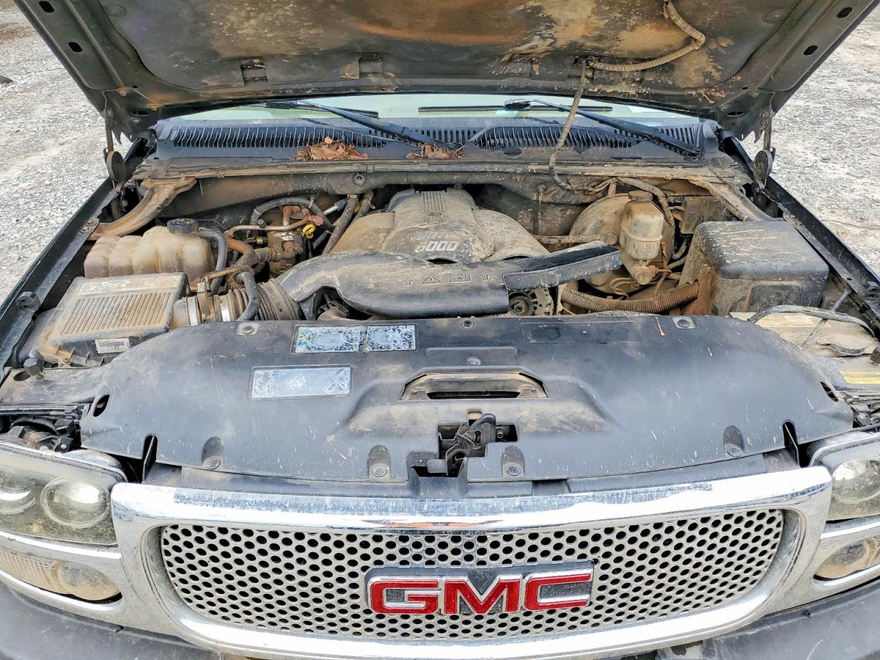 2002 GMC DENALI