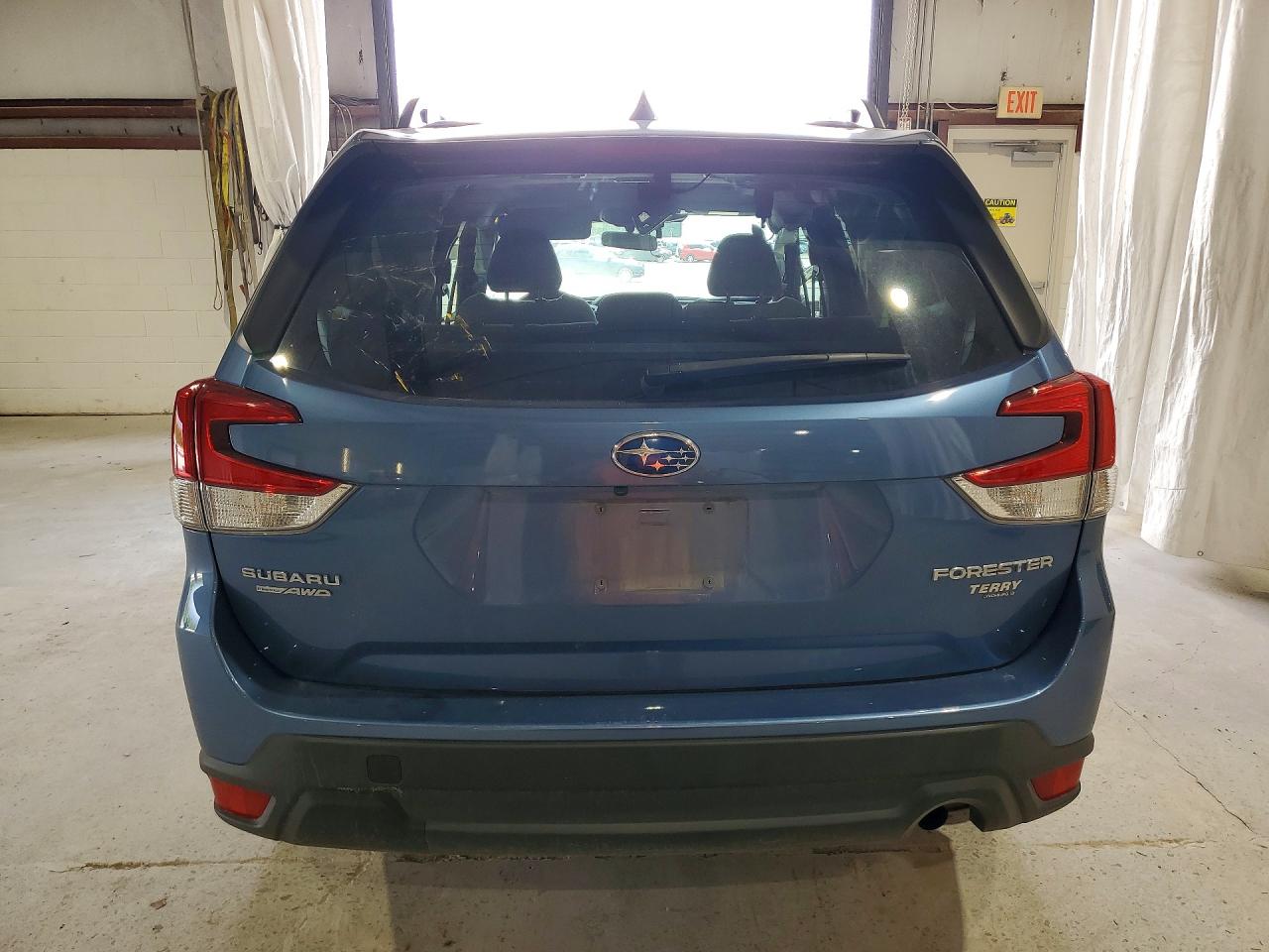 2023 SUBARU FORESTER