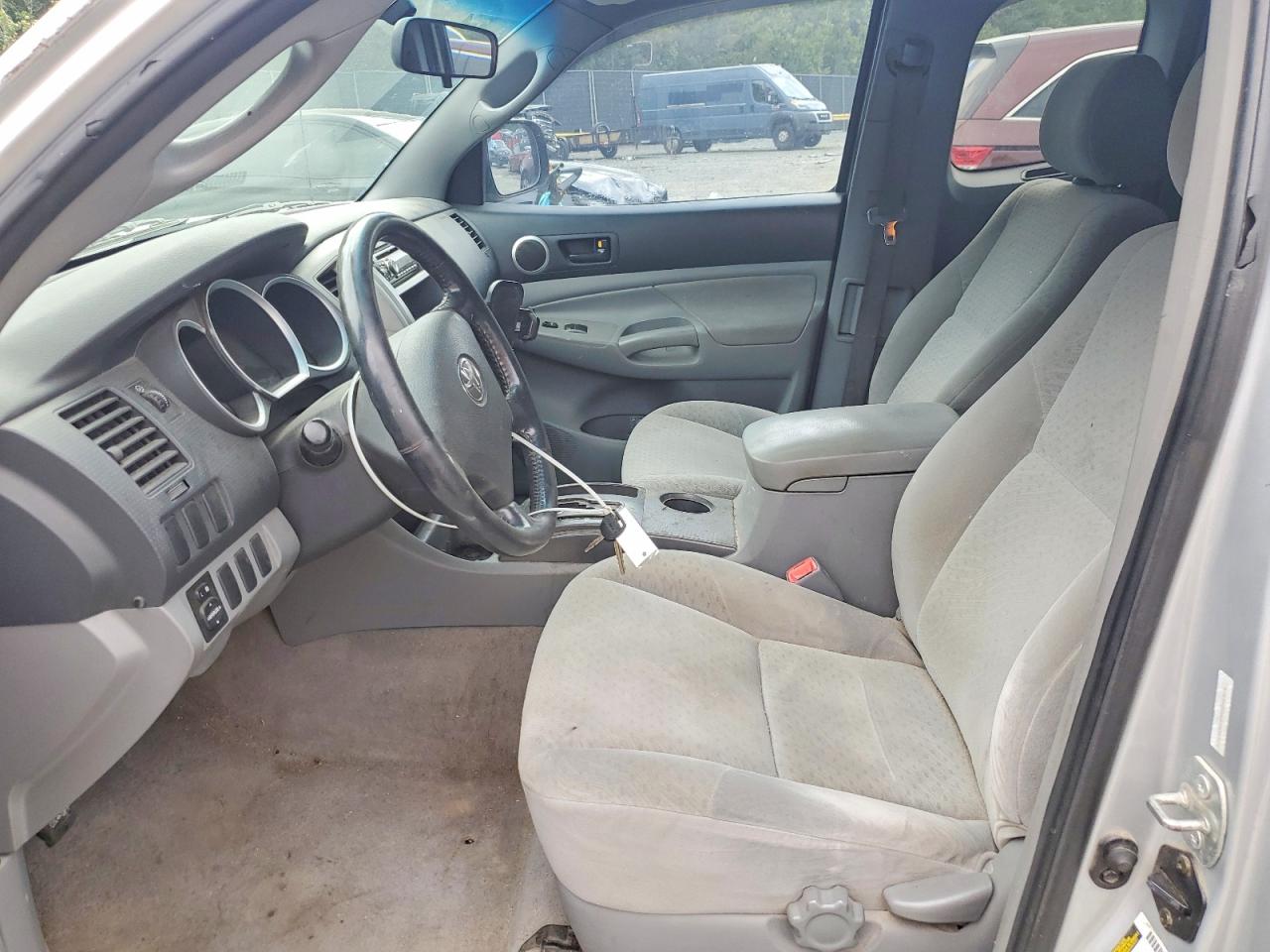 2005 TOYOTA TACOMA