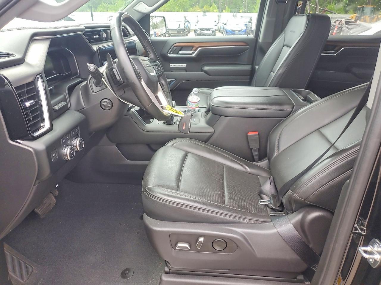 2023 GMC SIERRA
