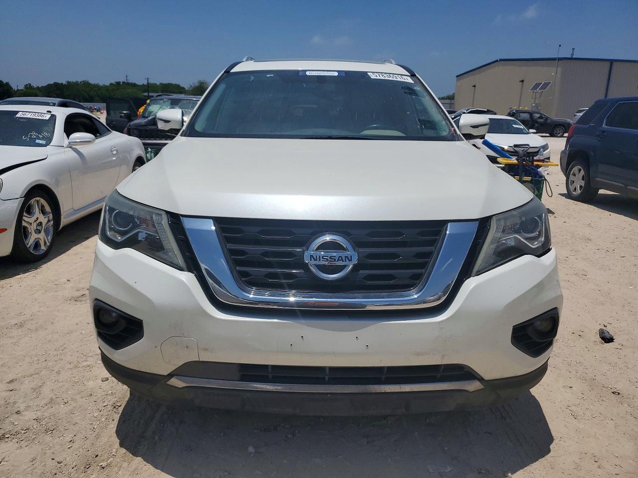 2017 NISSAN PATHFINDER