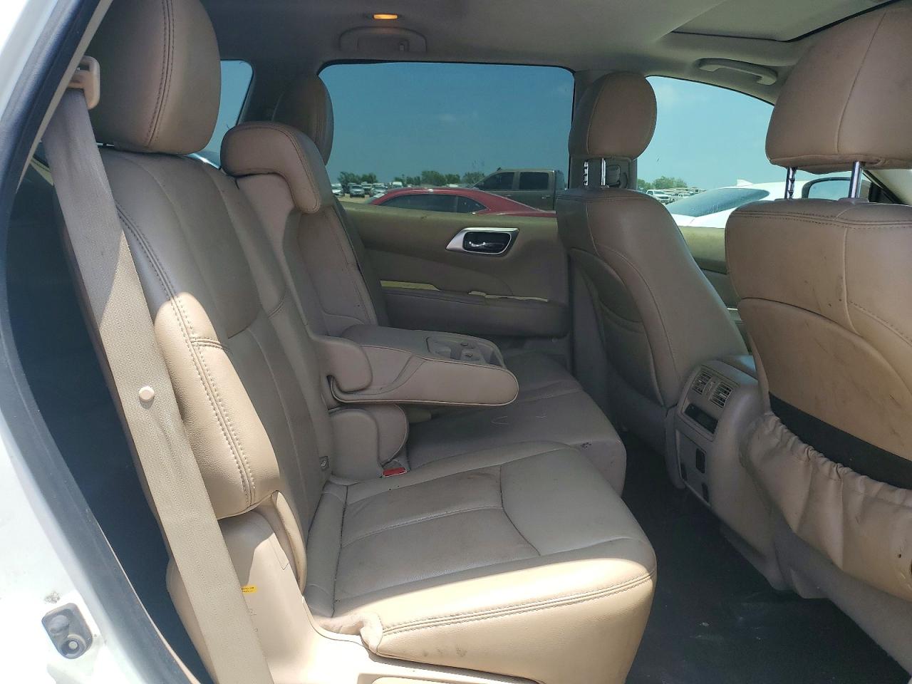 2017 NISSAN PATHFINDER