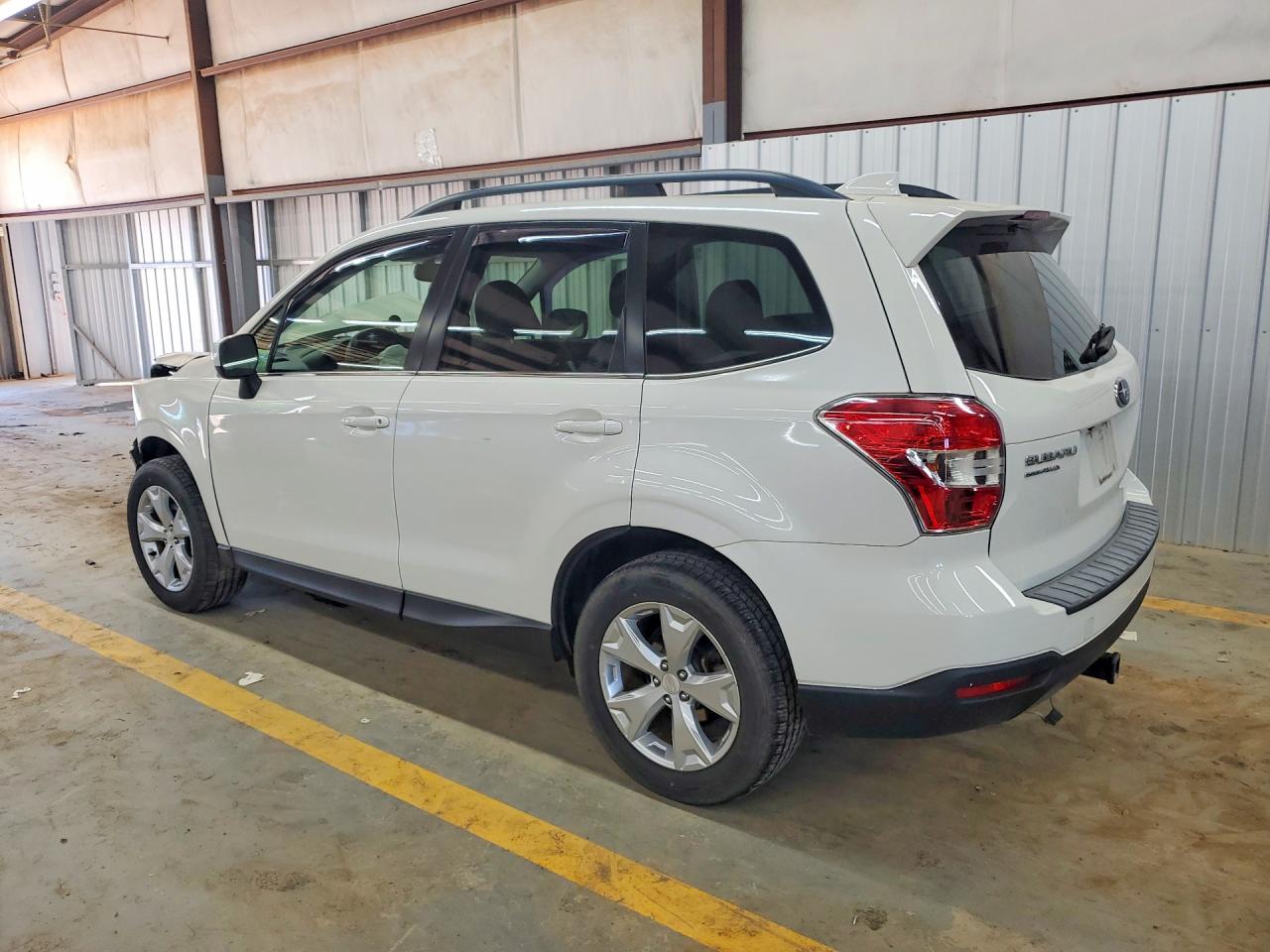 2016 SUBARU FORESTER
