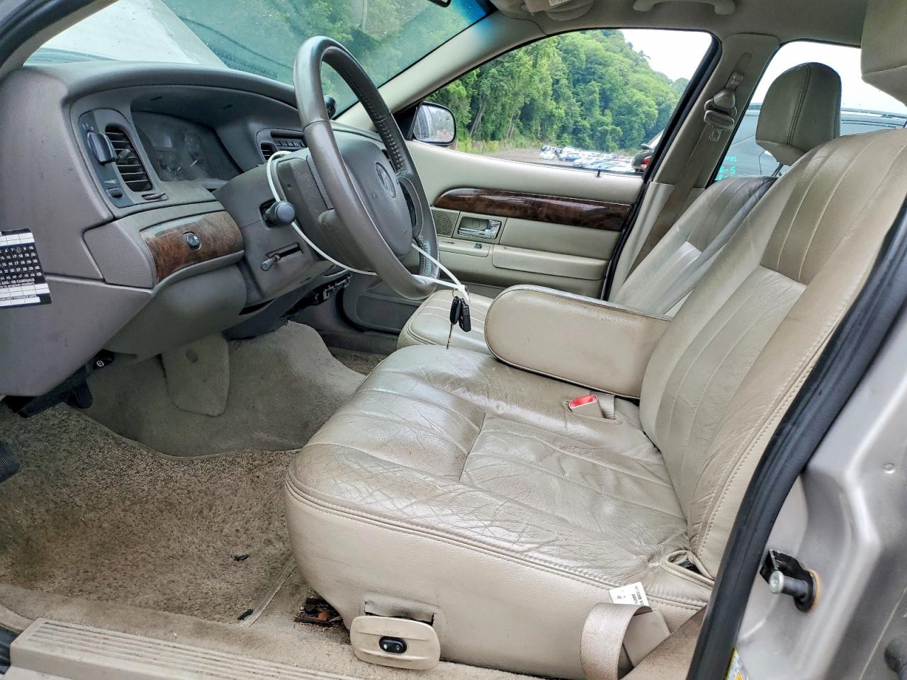 2009 MERCURY GRMARQUIS