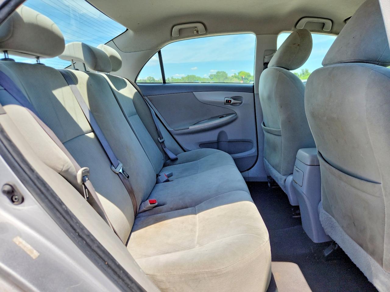 2010 TOYOTA COROLLA