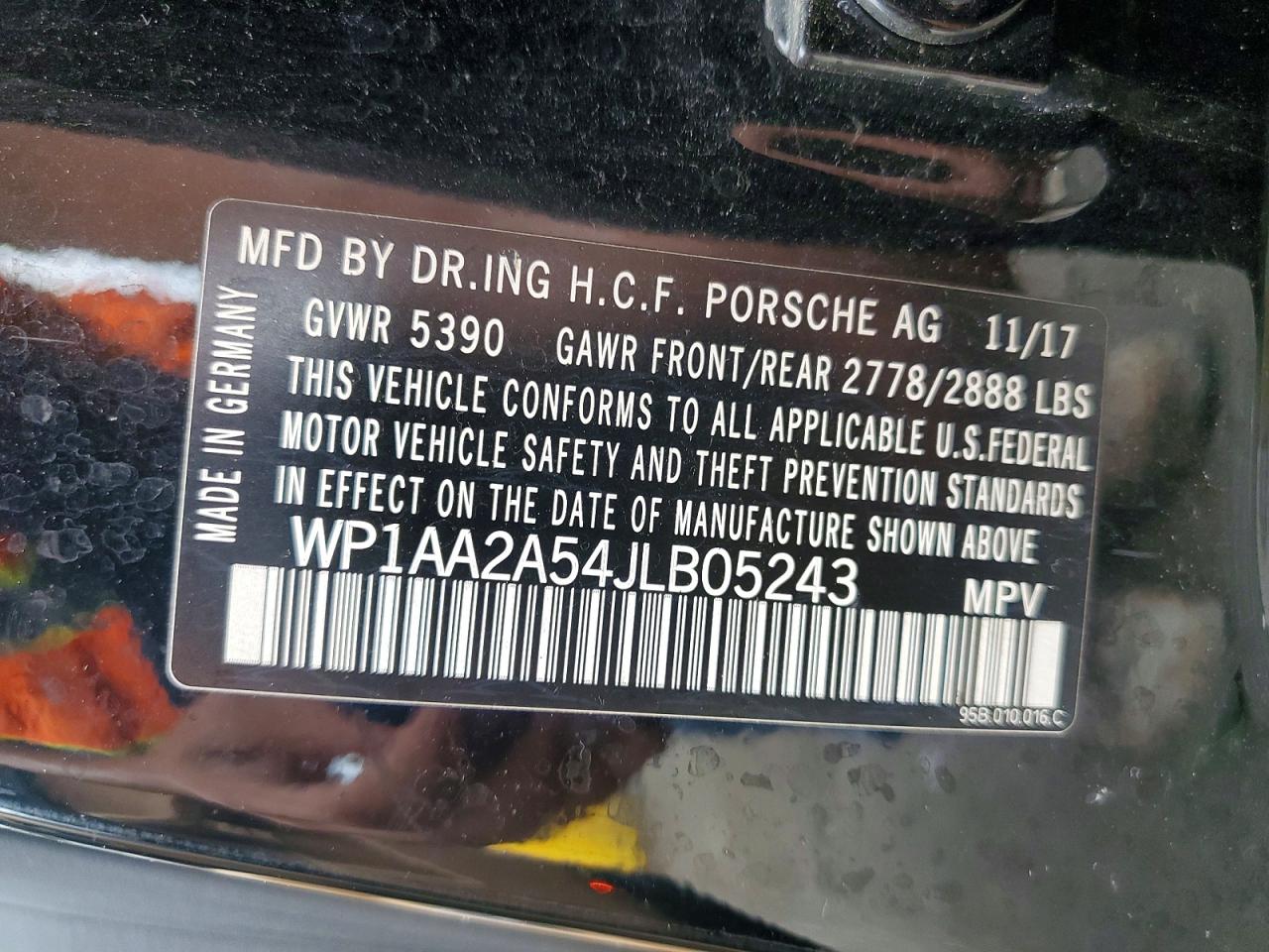2018 PORSCHE MACAN