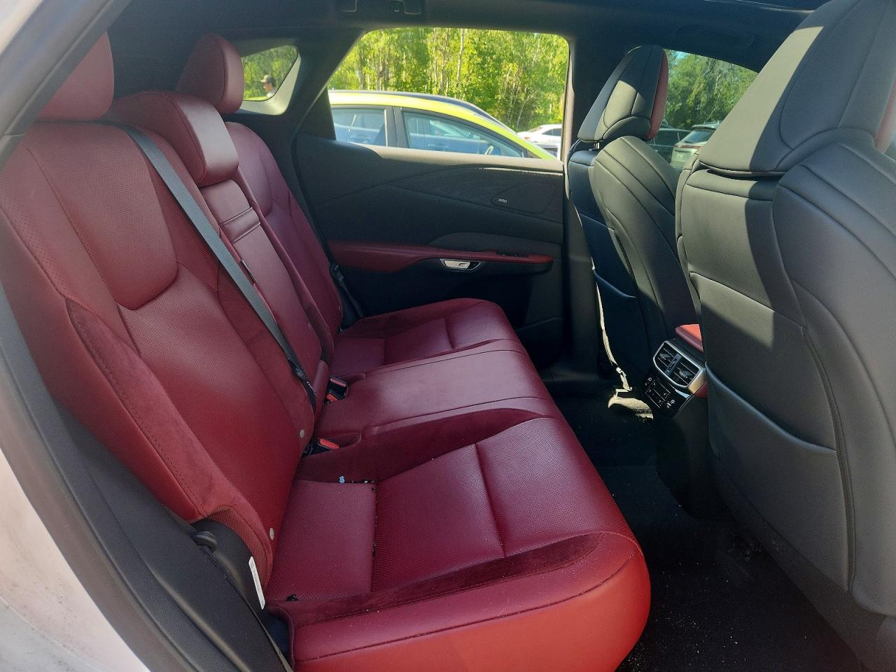 2023 LEXUS RX450