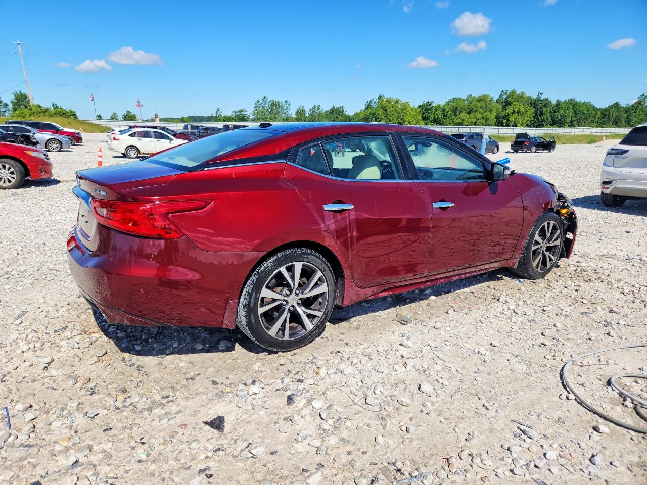 2016 NISSAN MAXIMA