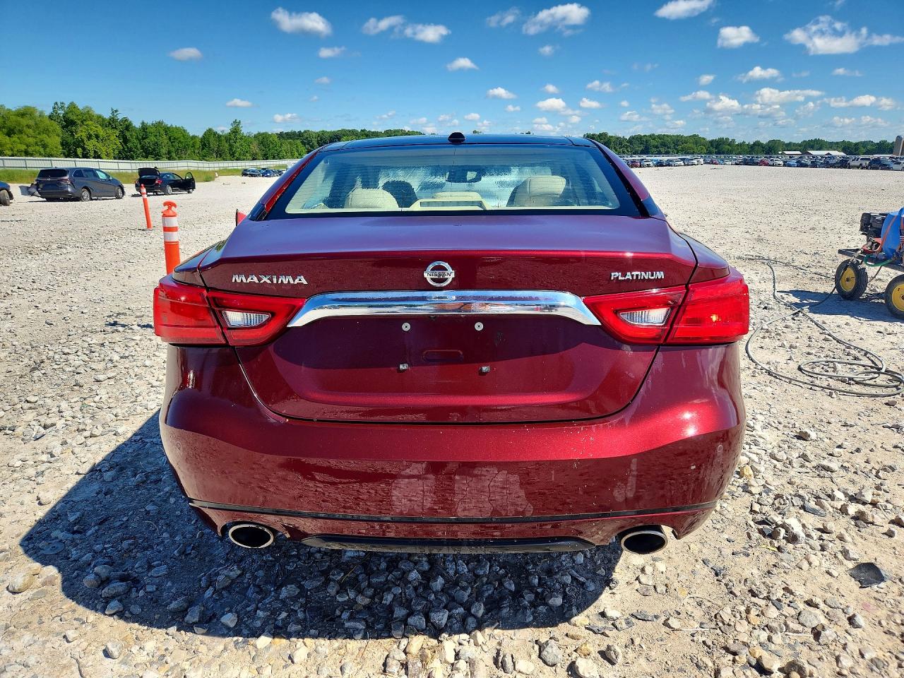 2016 NISSAN MAXIMA