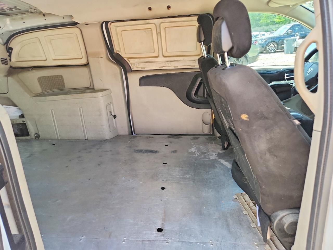 2014 DODGE TRADESMAN