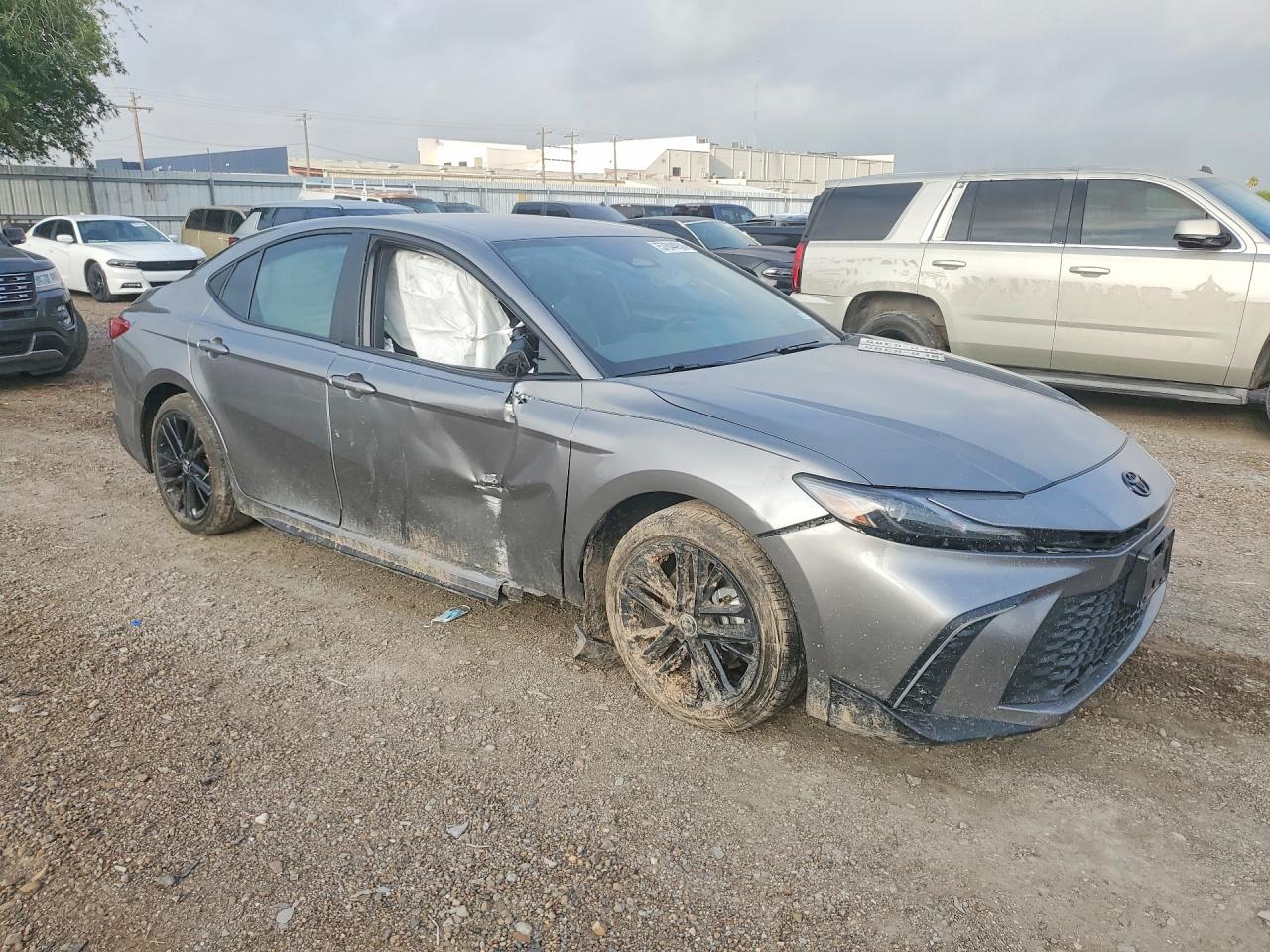2025 TOYOTA CAMRY