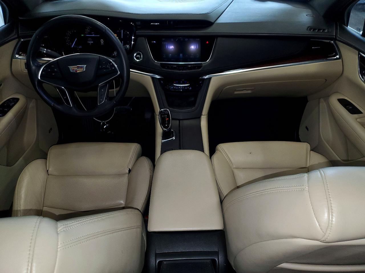 2017 CADILLAC XT5
