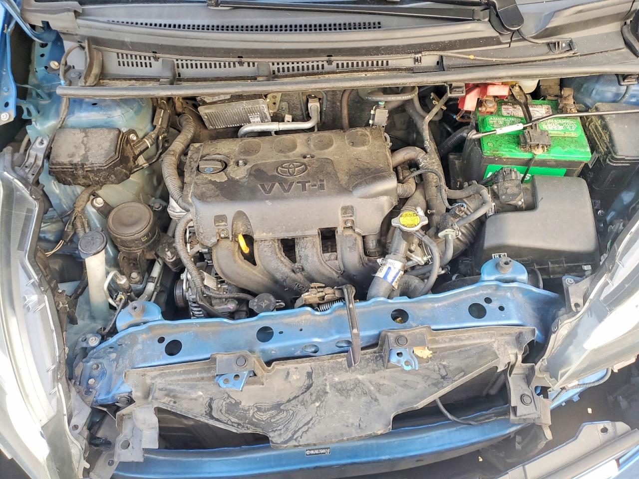 2016 TOYOTA YARIS
