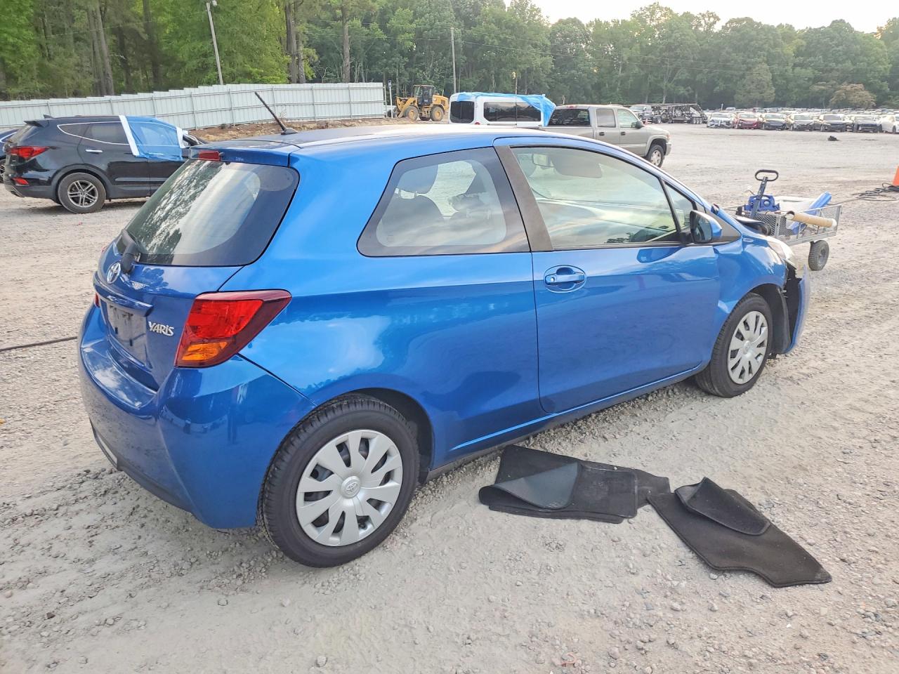 2016 TOYOTA YARIS