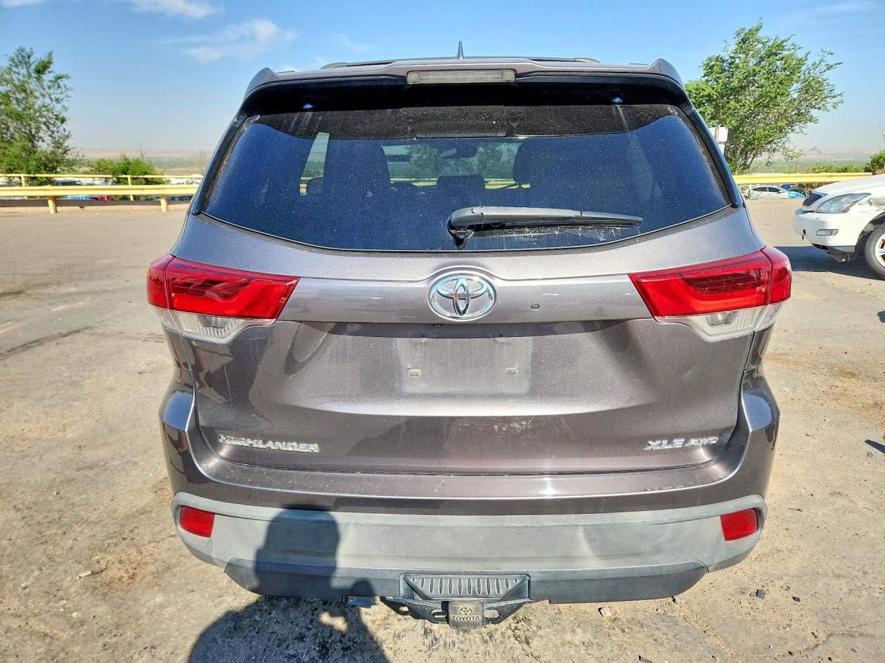 2017 TOYOTA HIGHLANDER