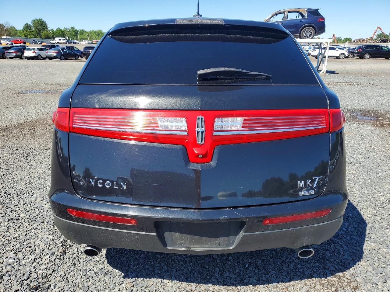 2015 LINCOLN MKT
