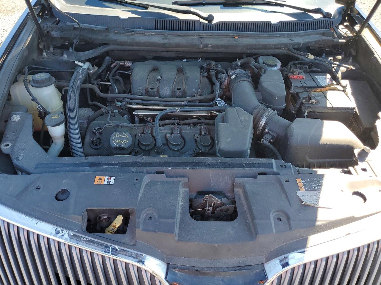 2015 LINCOLN MKT
