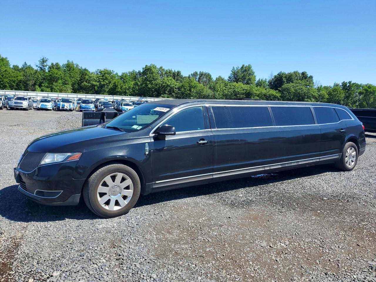 2015 LINCOLN MKT