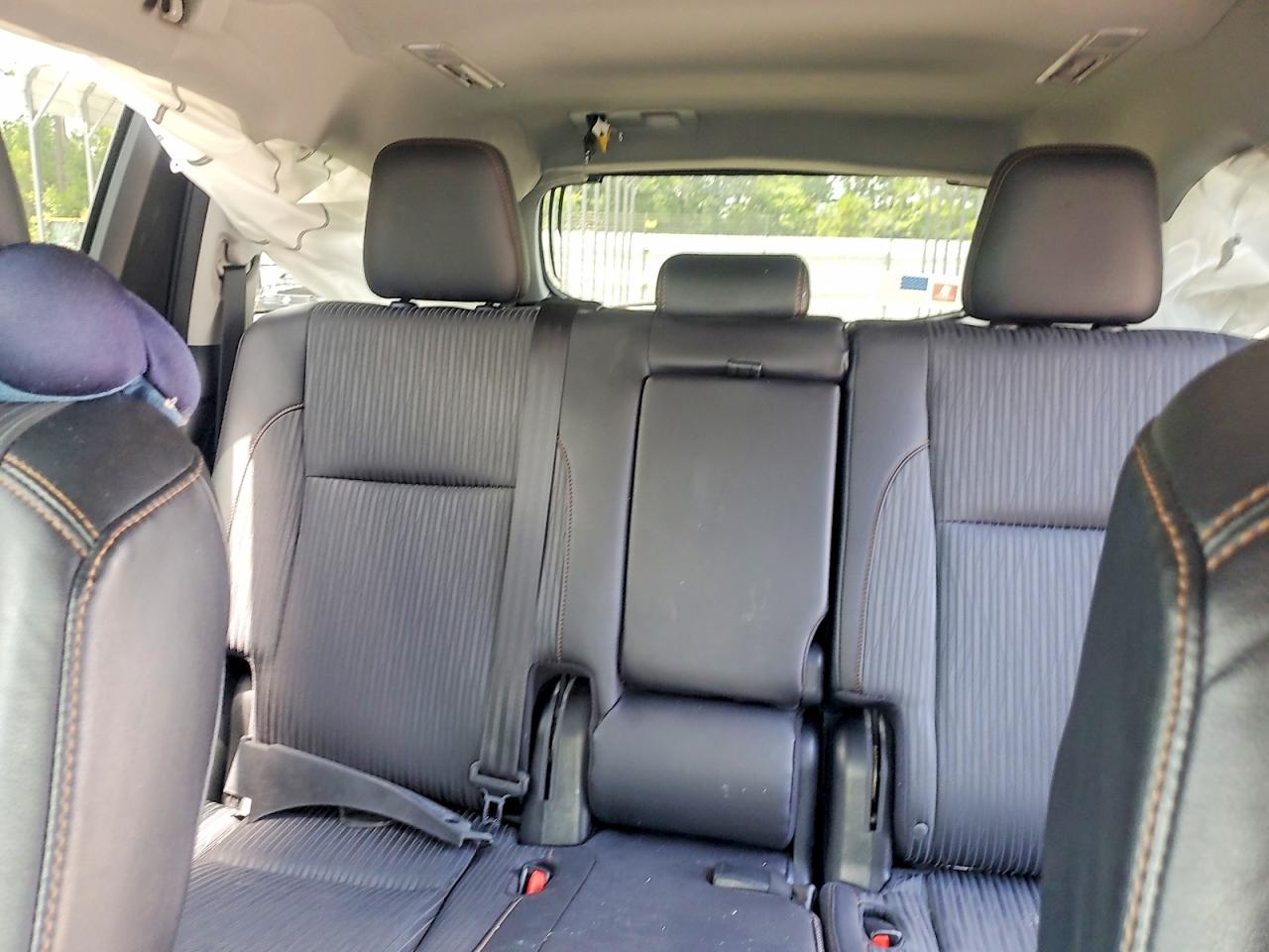 2016 TOYOTA HIGHLANDER