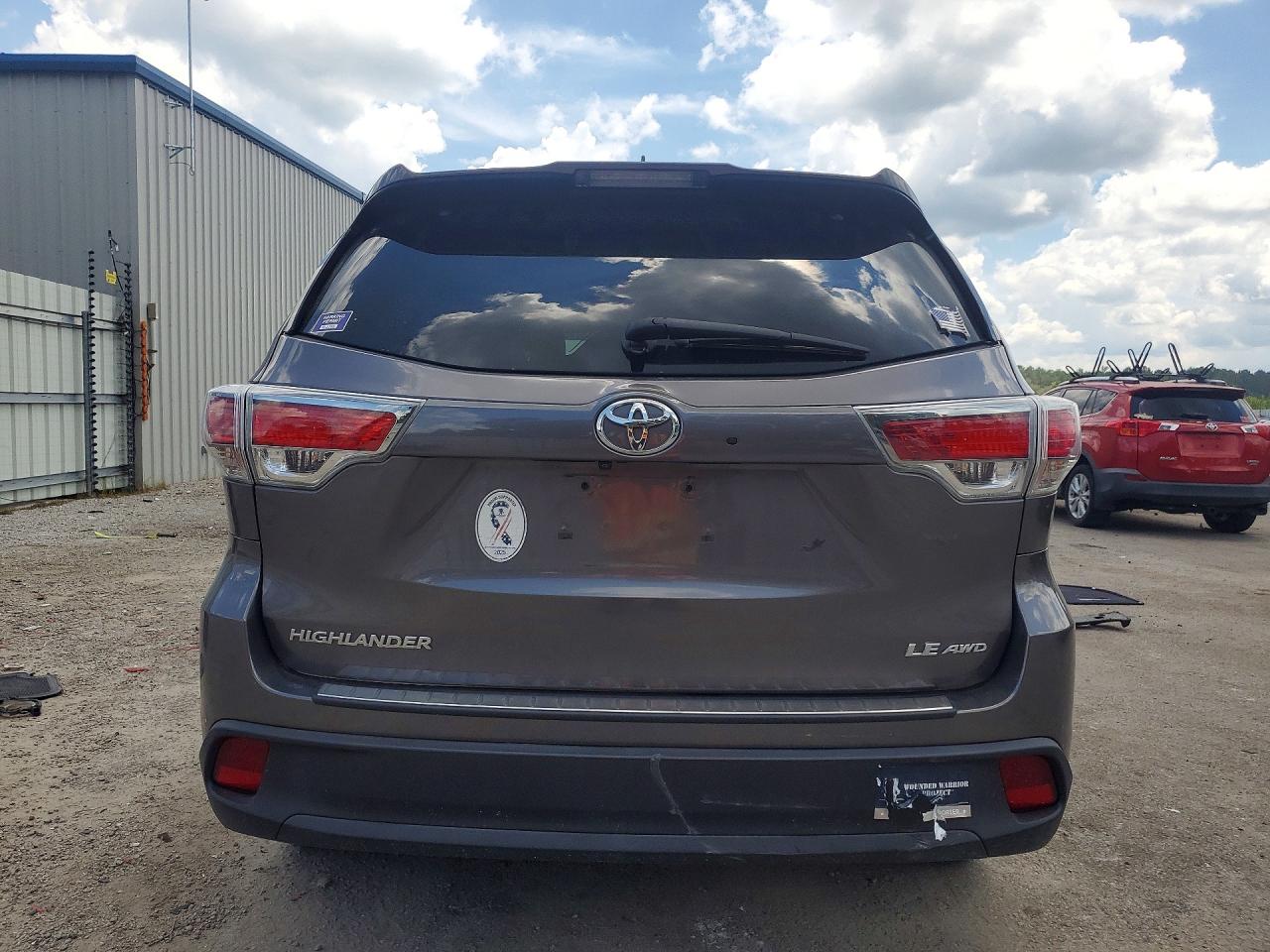 2016 TOYOTA HIGHLANDER