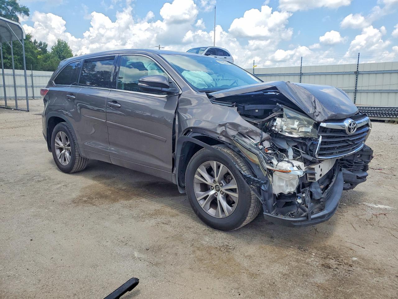 2016 TOYOTA HIGHLANDER