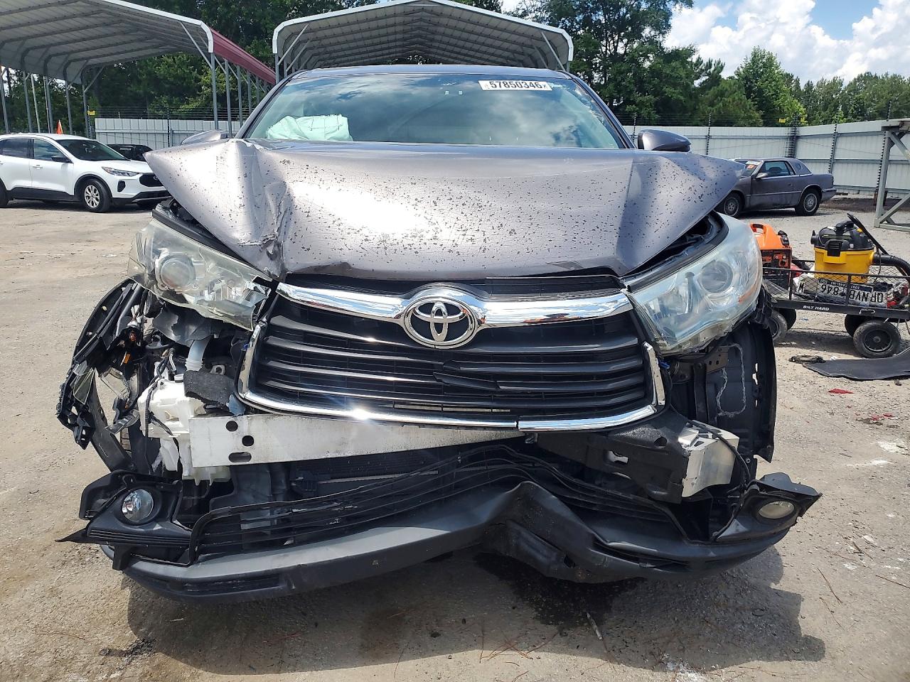 2016 TOYOTA HIGHLANDER