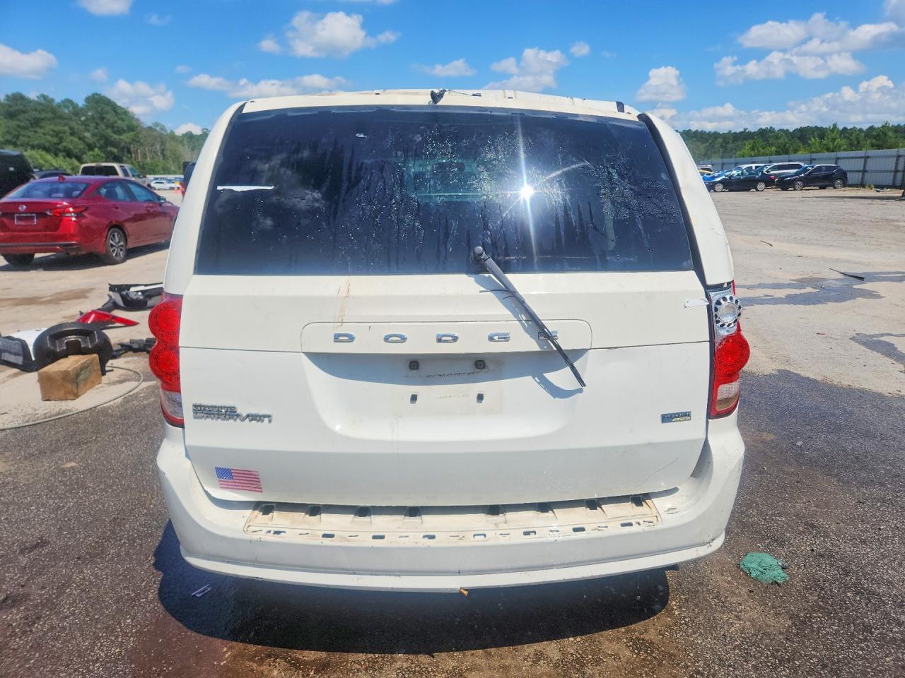 2011 DODGE CARAVAN