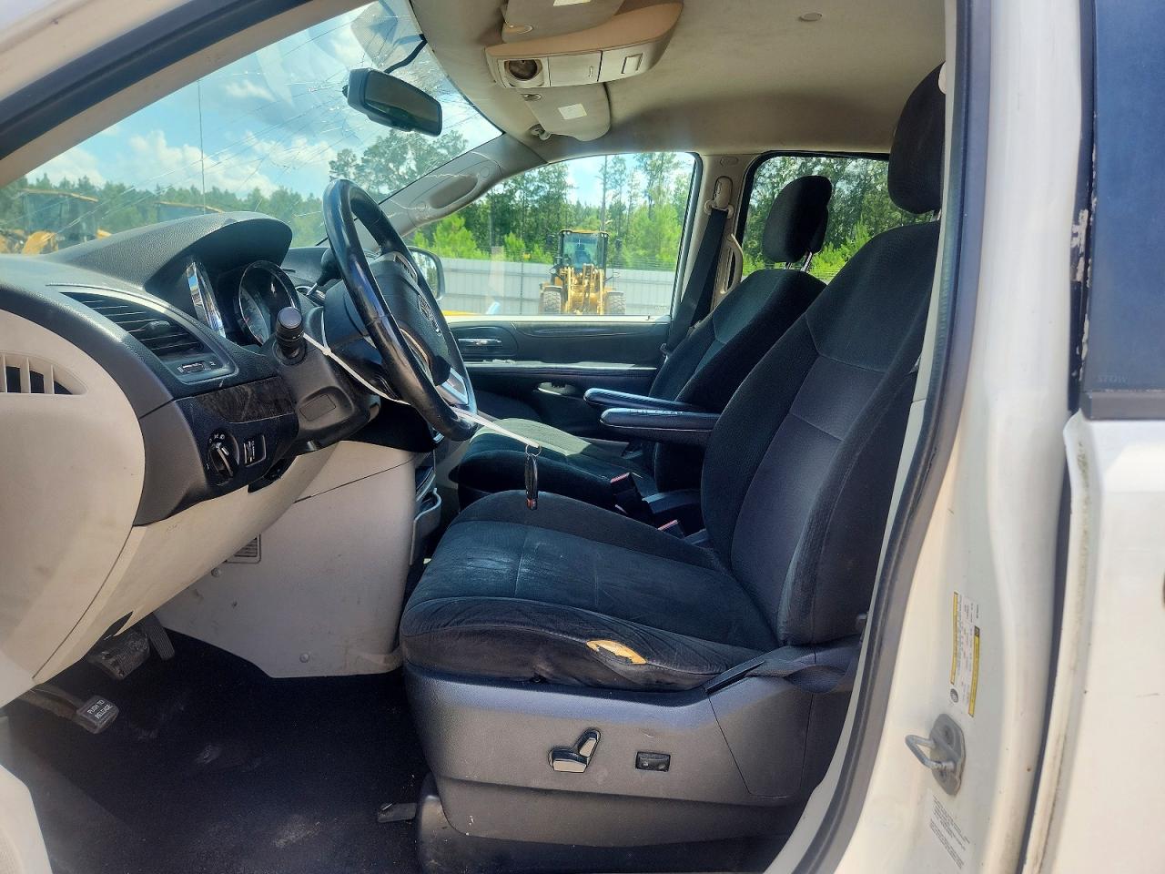 2011 DODGE CARAVAN
