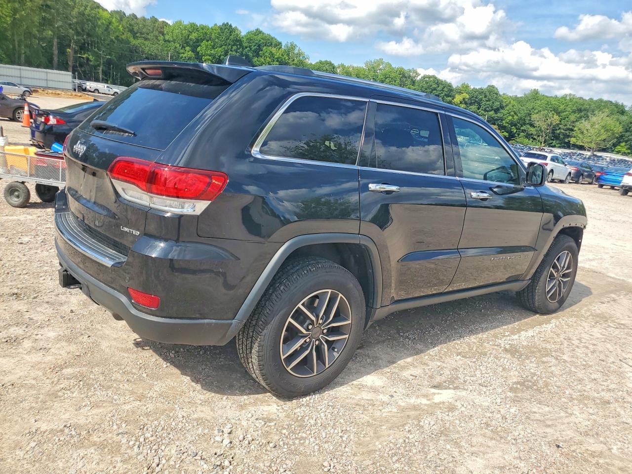 2020 JEEP CHEROKEE