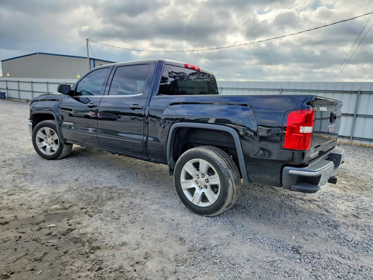2017 GMC SIERRA