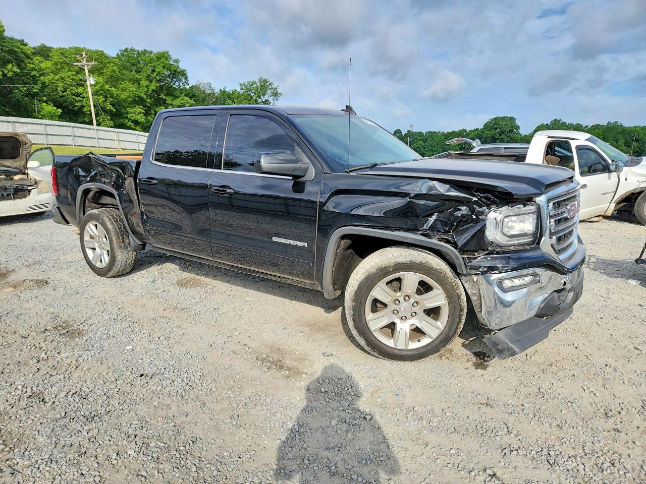 2017 GMC SIERRA
