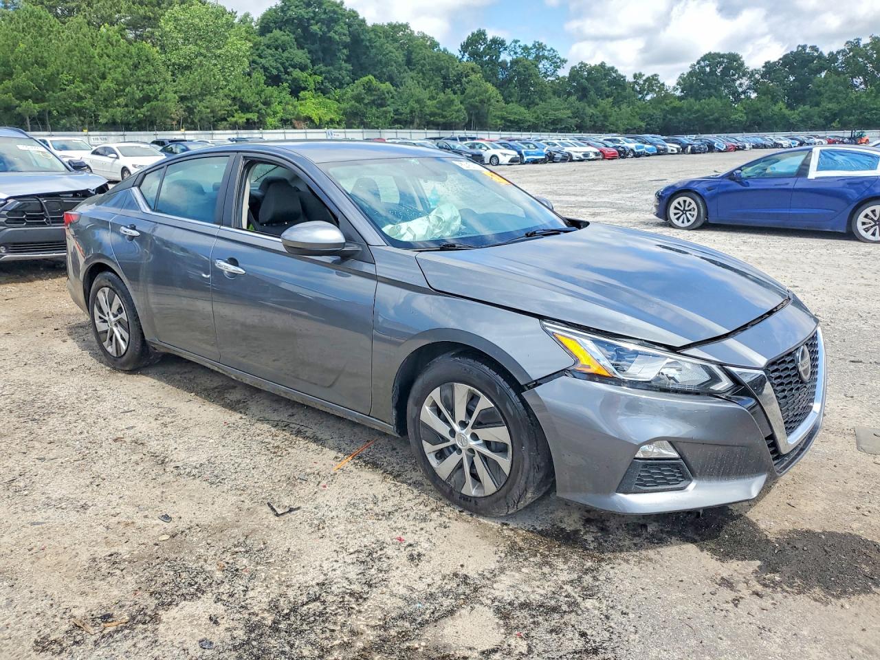 2020 NISSAN ALTIMA