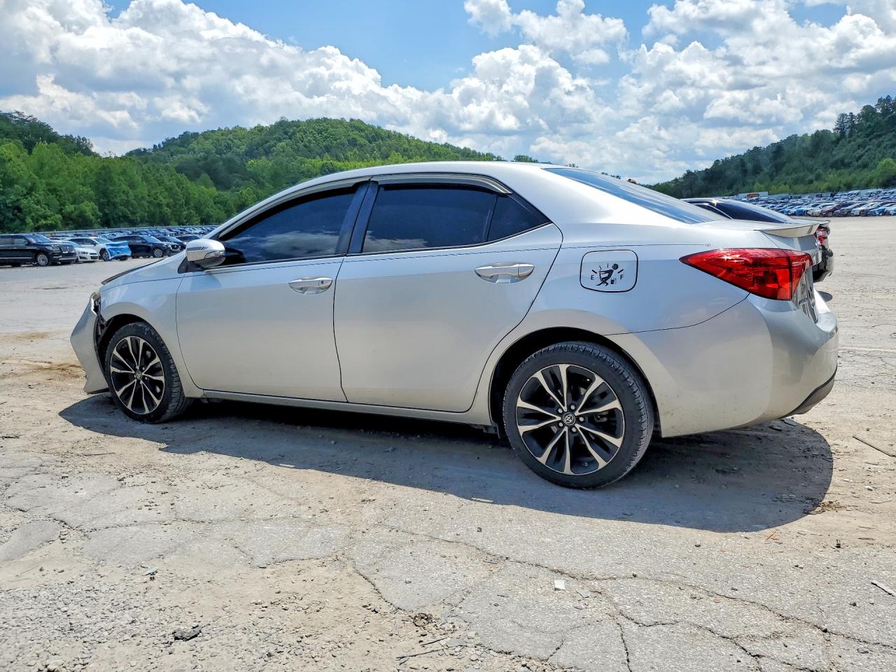 2017 TOYOTA COROLLA