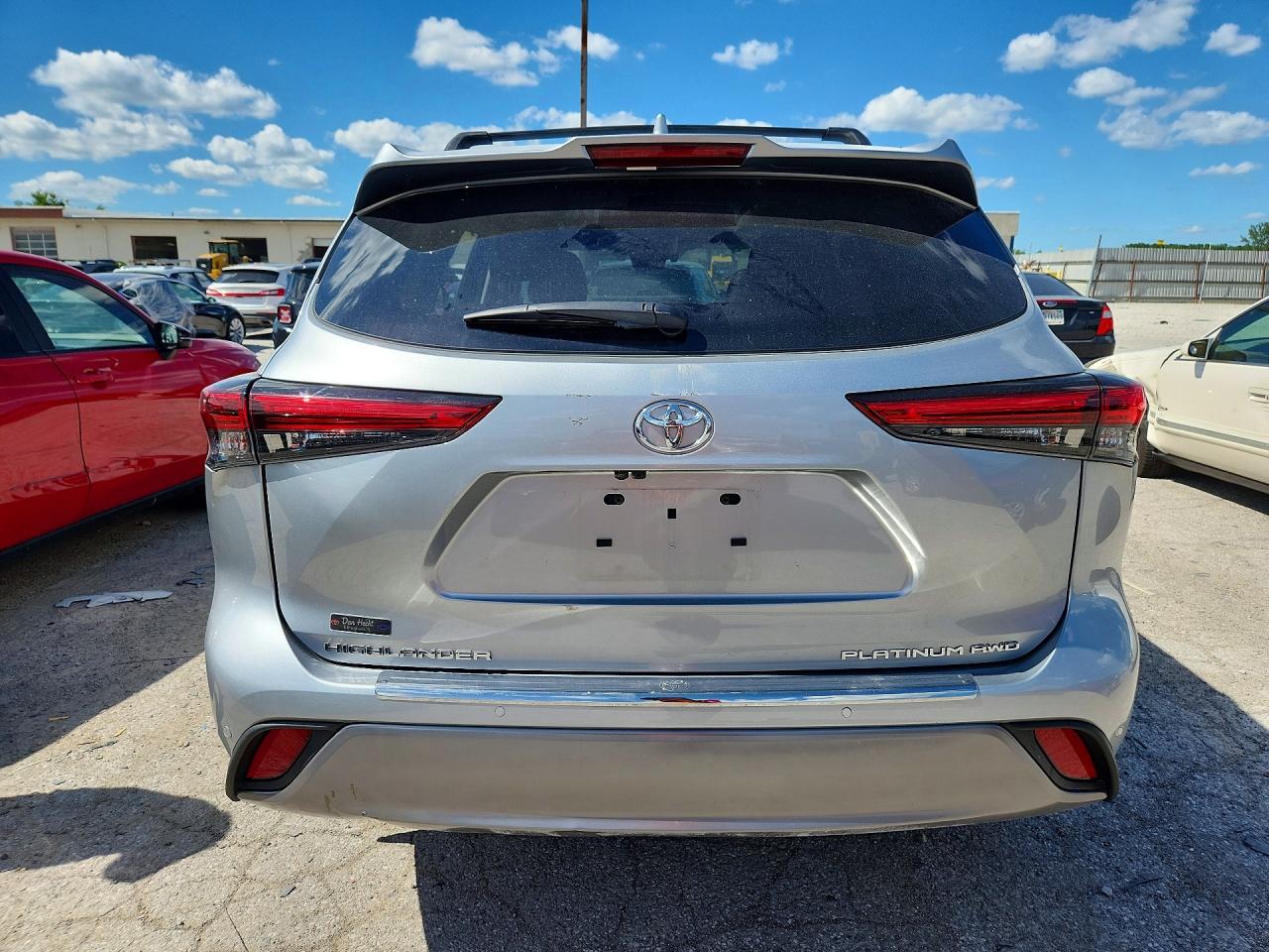 2023 TOYOTA HIGHLANDER