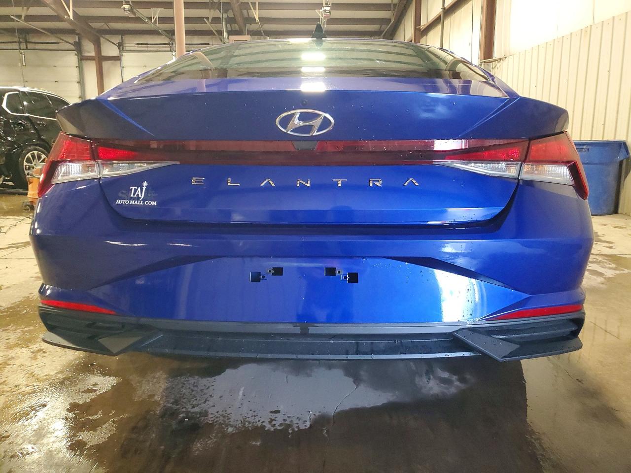 2022 HYUNDAI ELANTRA
